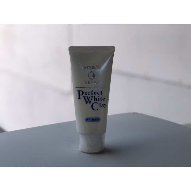 Senka Perfect White Clay