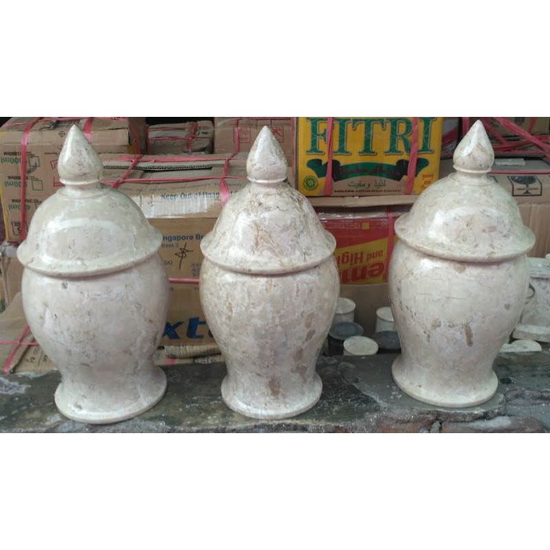 Guci Batu Marmer
