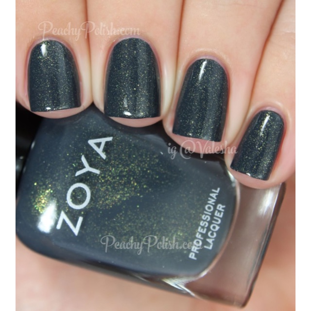 Zoya Yuna