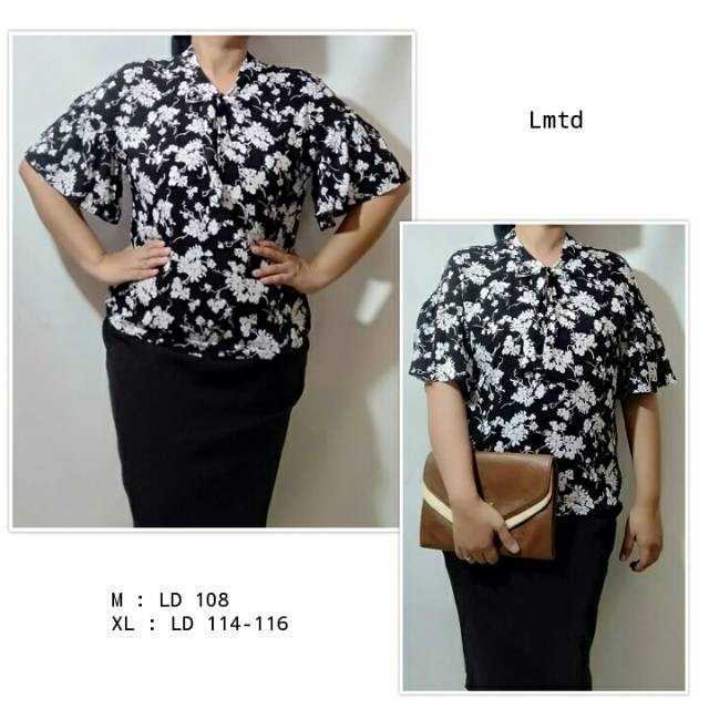 Blouse hitam bunga putih<br/>The Limited