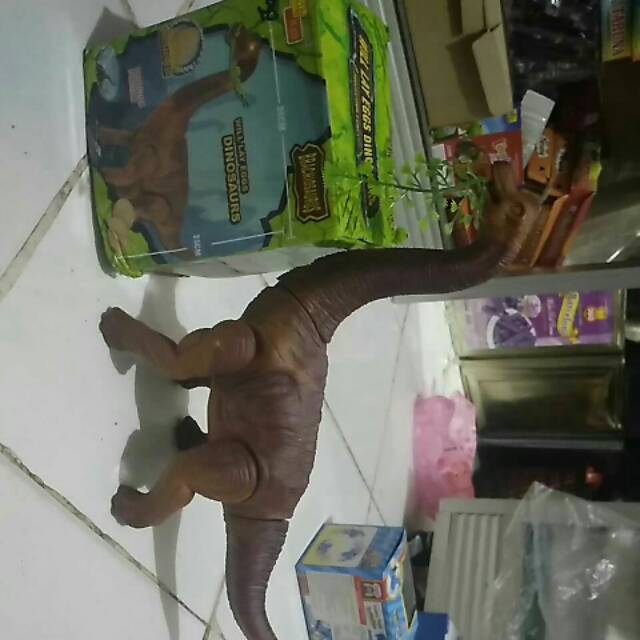 Mainan Dinosaurus Bertelur