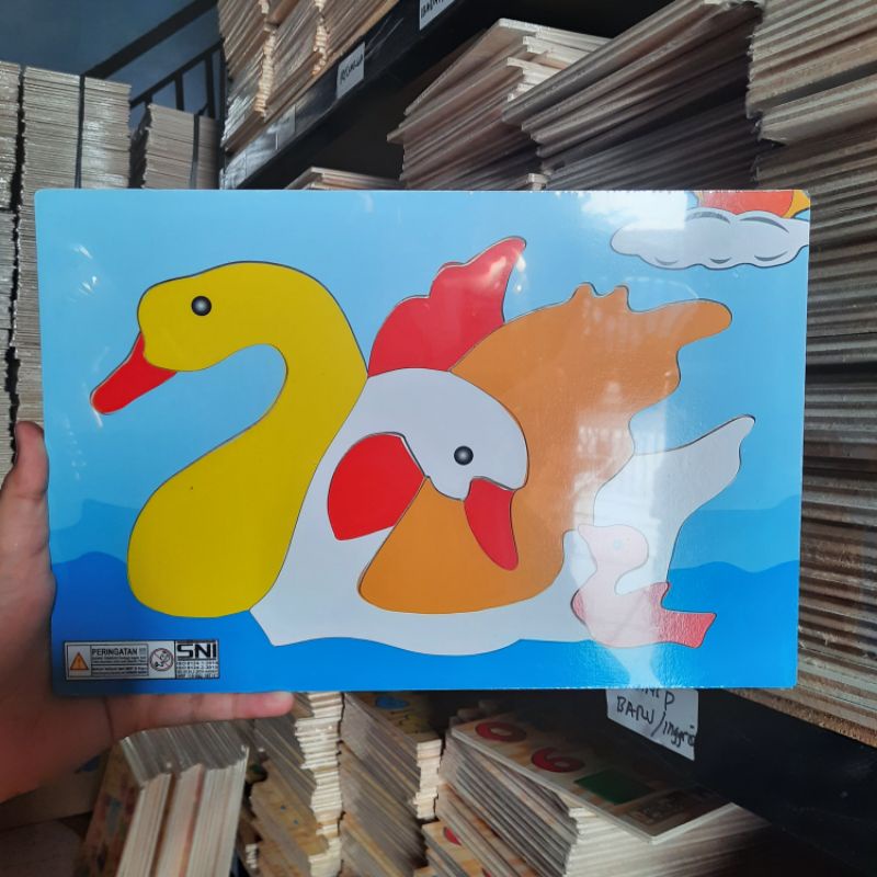 puzzle kayu angsa