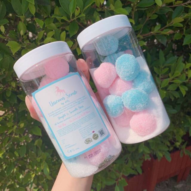 Unicorn scrub