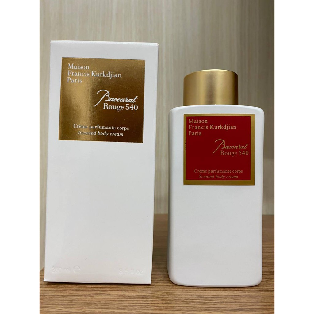 Body Lation bacarat putih 250ml