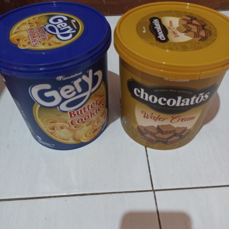 Paket. B