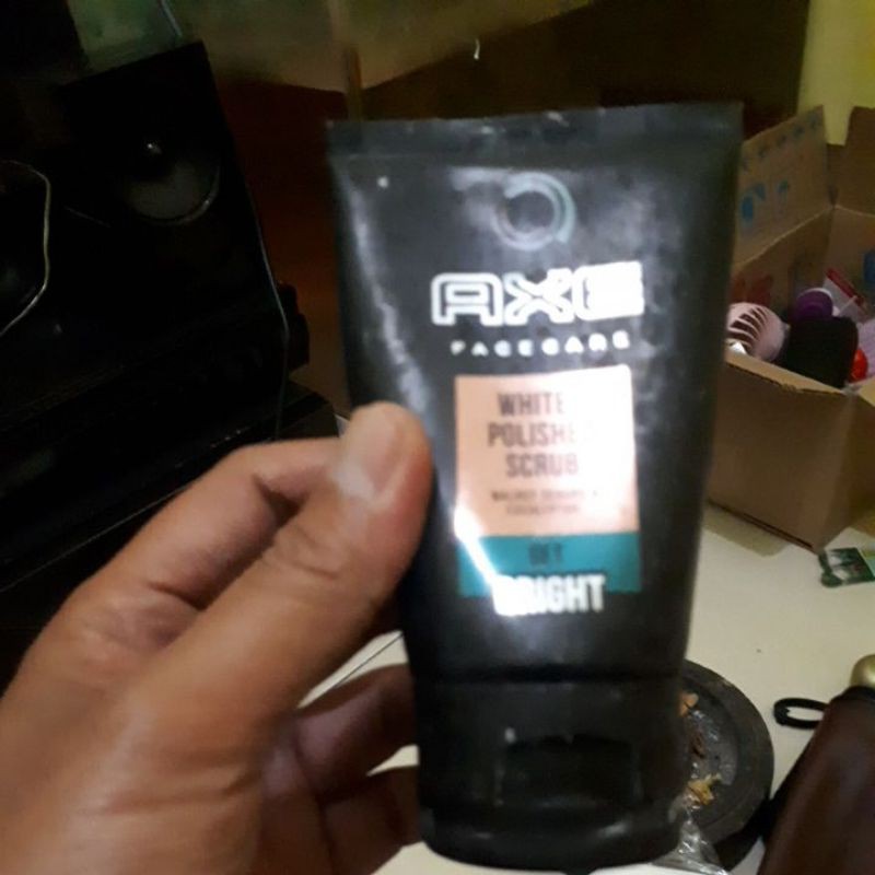 facial scrub