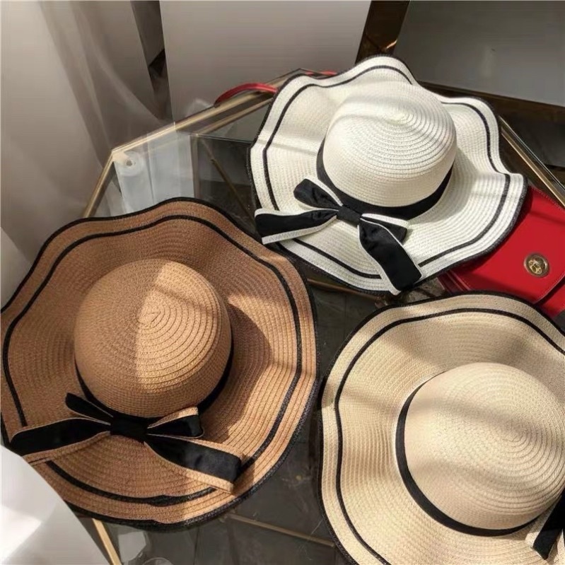 topi pantai