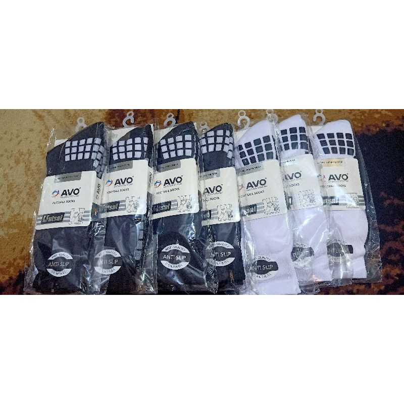 KAOS KAKI AVO