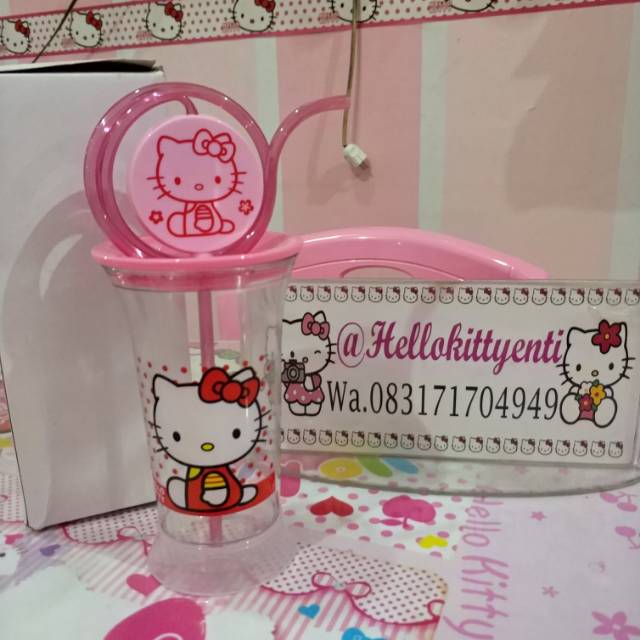 Botol atau mug hellokitty