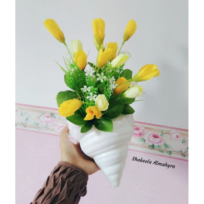 BUNGA HIAS ARTIFICIAL