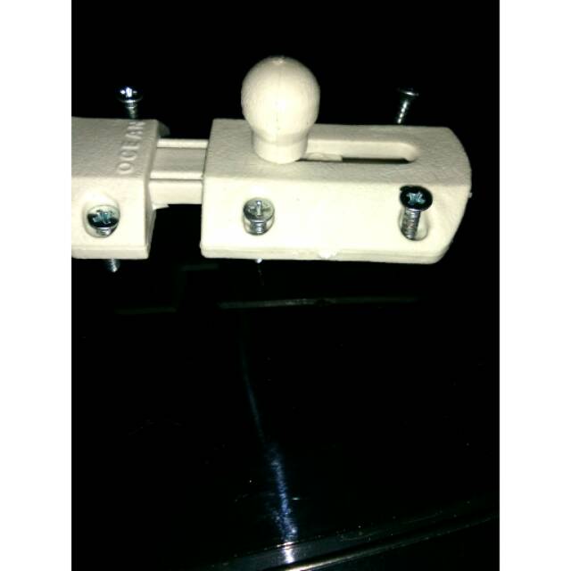 Selot / grendel pvc 2"