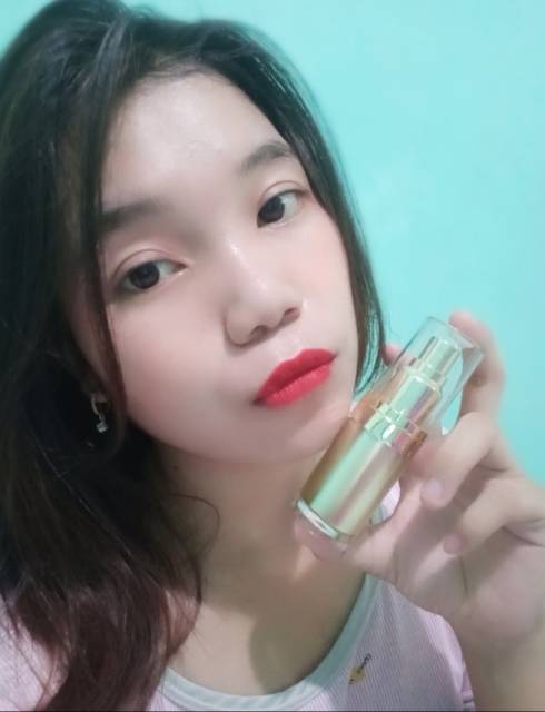 Serum gold glow