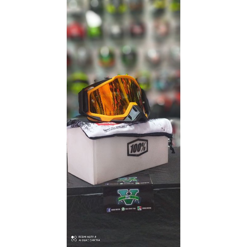 gogle masker merek 100%