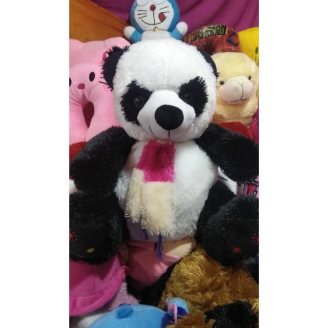 Boneka panda syal