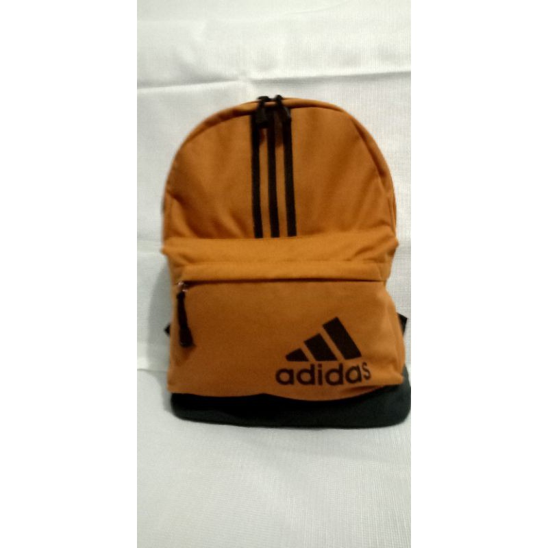 Tas gendong