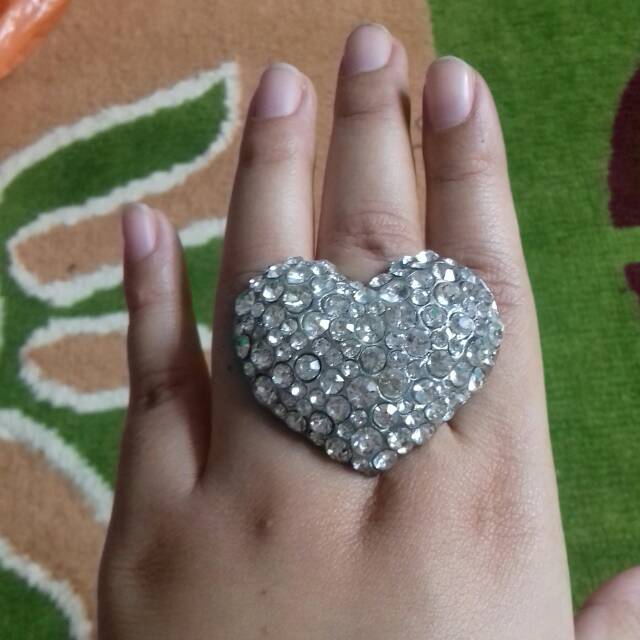 Cincin pesta