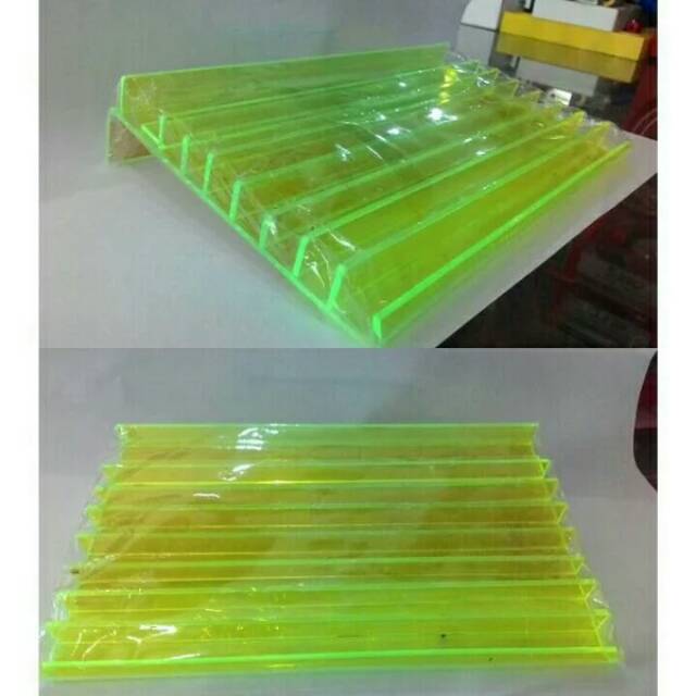 PAJANGAN KARTU PERDANA