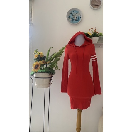 DRESS  MERAH