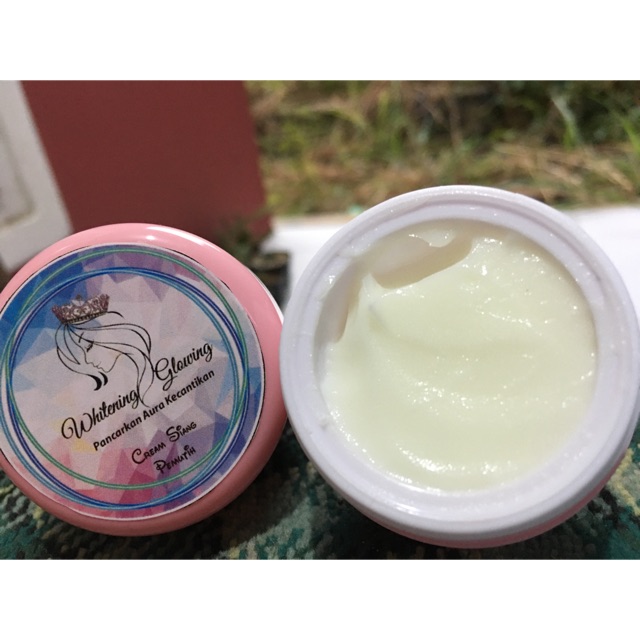 Cream siang pemutih