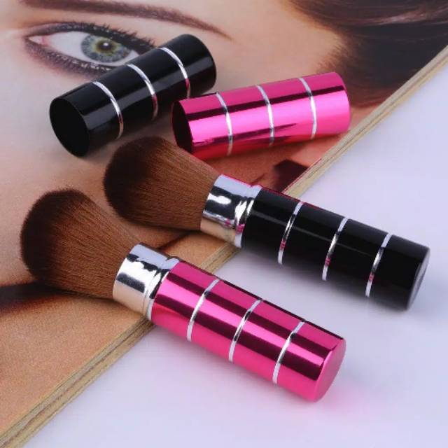 Brush make up