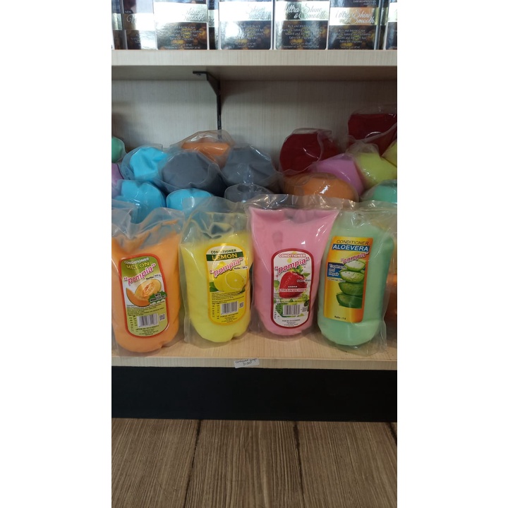 POMPIA CONDITIONER 1 KG REFIL