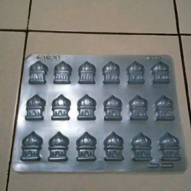 cetakan cokelat masjid