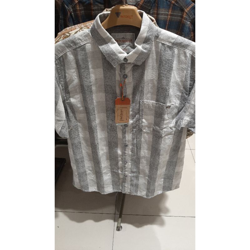 Kemeja casual pria
