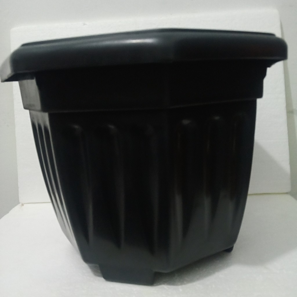 Pot bunga philya 566 hitam dan cokelat