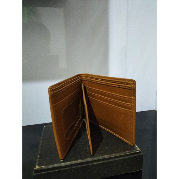 Dompet kulit pria