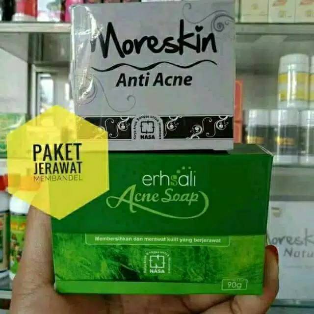 Moreskin paket jerawat