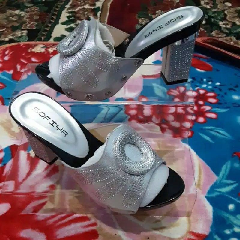 hils by shofya