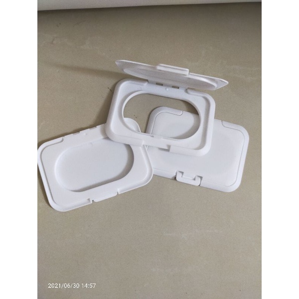 Penutup tissue basah per 1 pcs