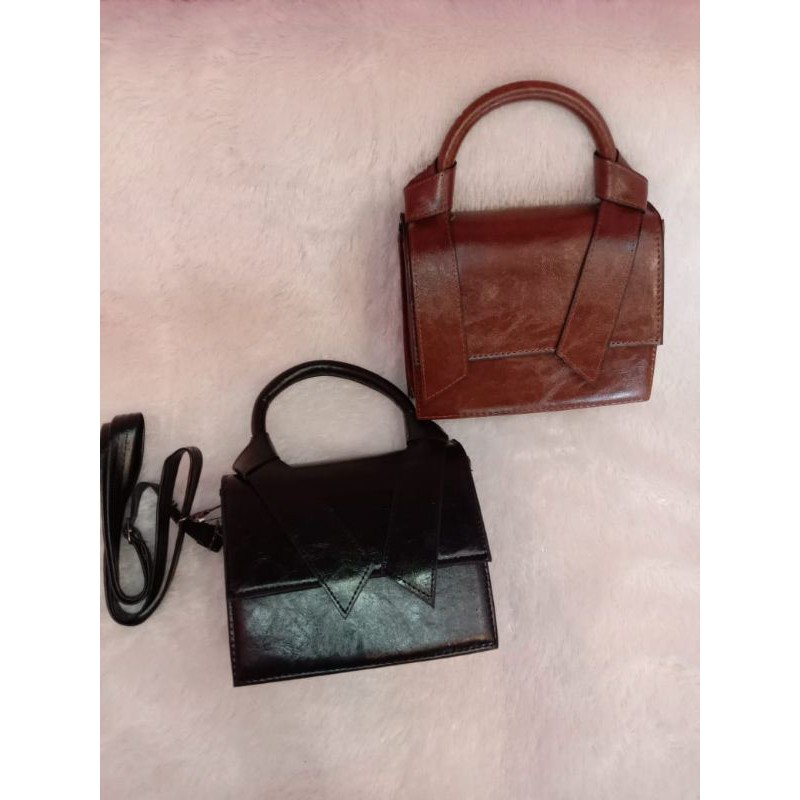 PREMIUM ELYZIA