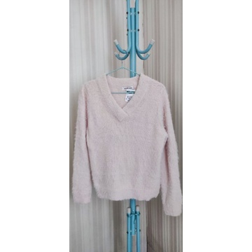 sweater/fuzzy premium pink