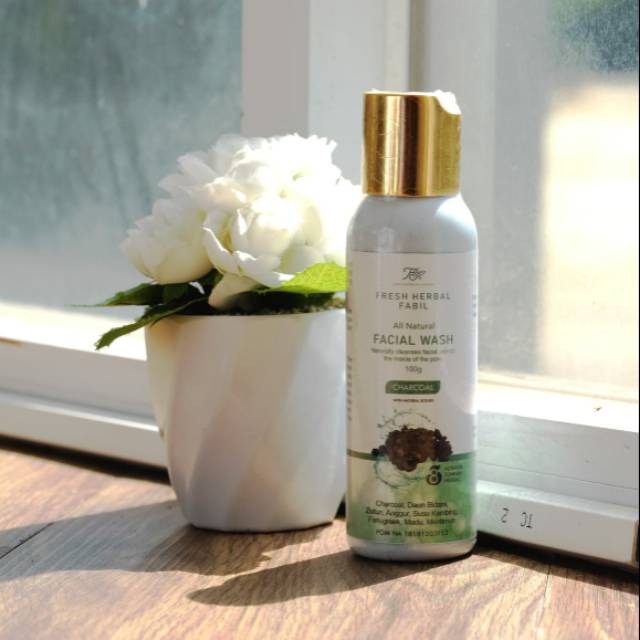 Facial Wash Charcoal