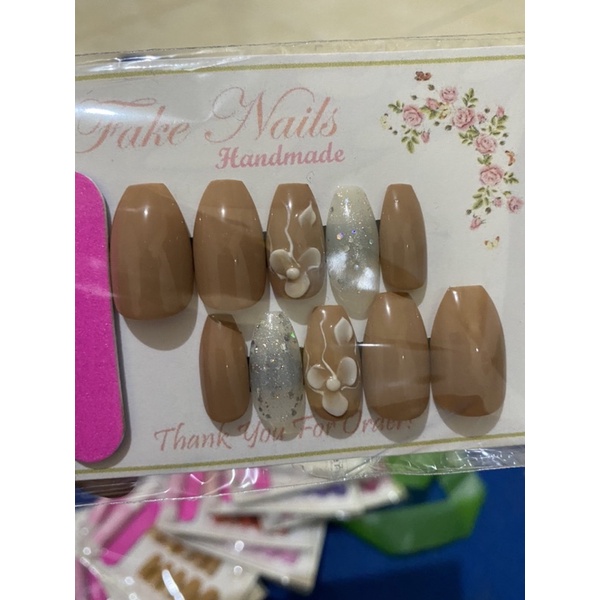 kuku palsu