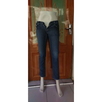 Celana Jeans Cewek Preloved