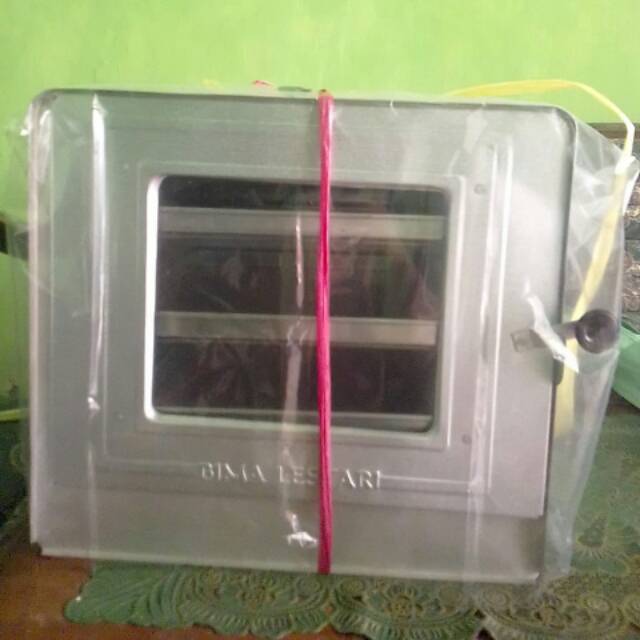 Oven