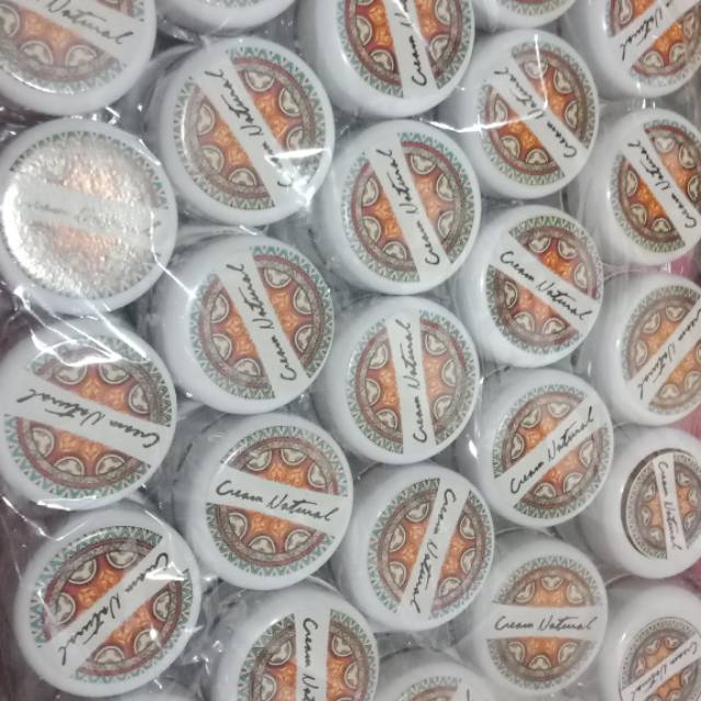 Cream natural