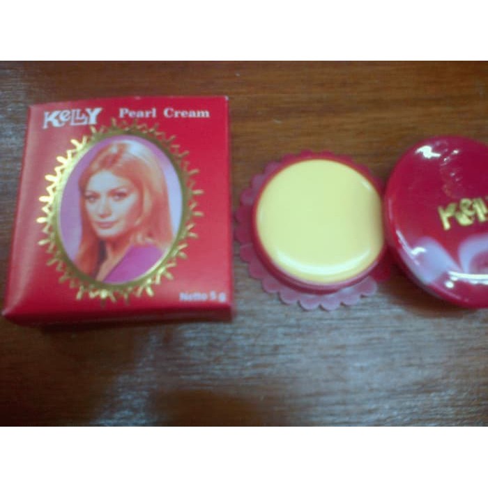 Cream Kelly Kecil