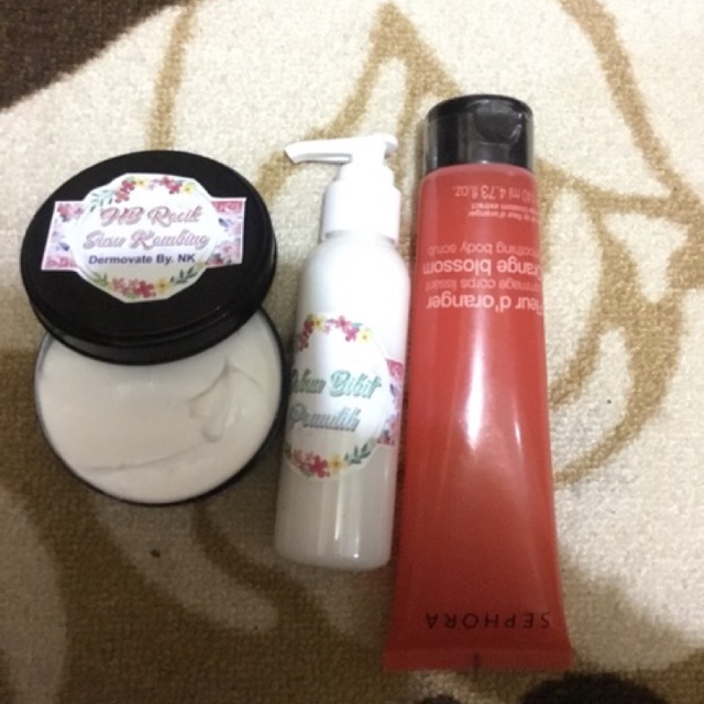 Satu paket pemutih badan