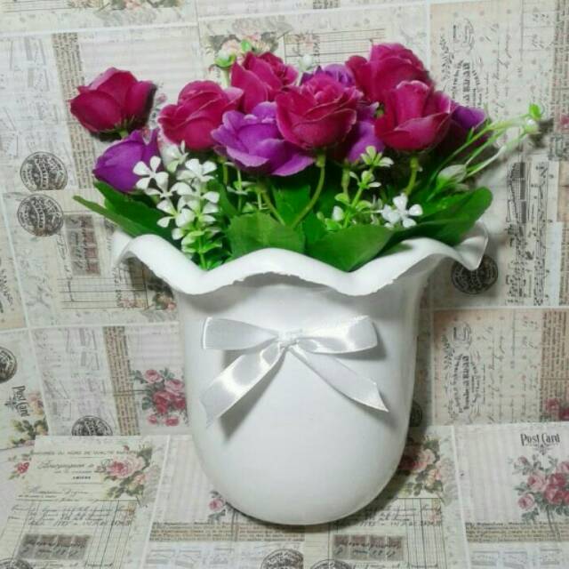 Buket bunga dan vas artificial/shaby chic
