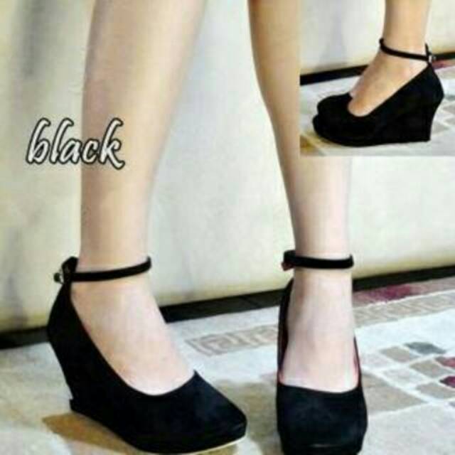 Wedges Black