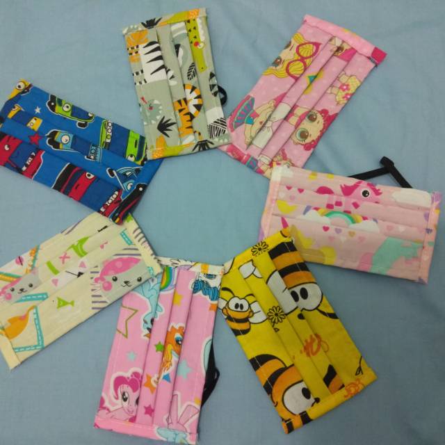 Masker kain anak