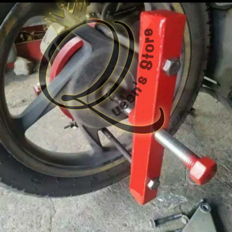 Kunci treker tromol roda matic