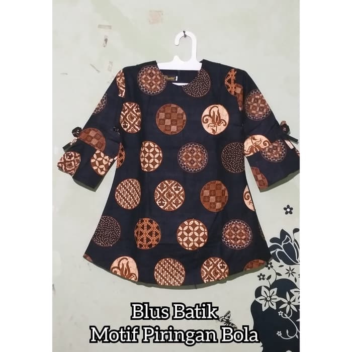 Blouse Batik Model Terompet Motif Piringan Bola