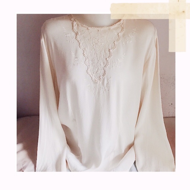 Blouse Lengan Panjang