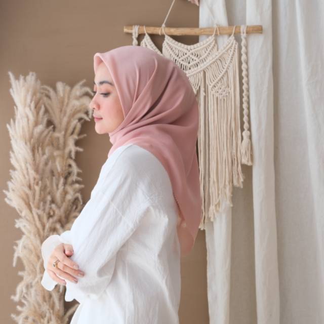 Cornskin Shimmer Coral