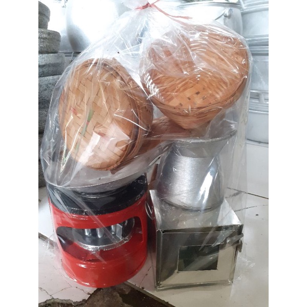 satu set peralatan masak mini anak