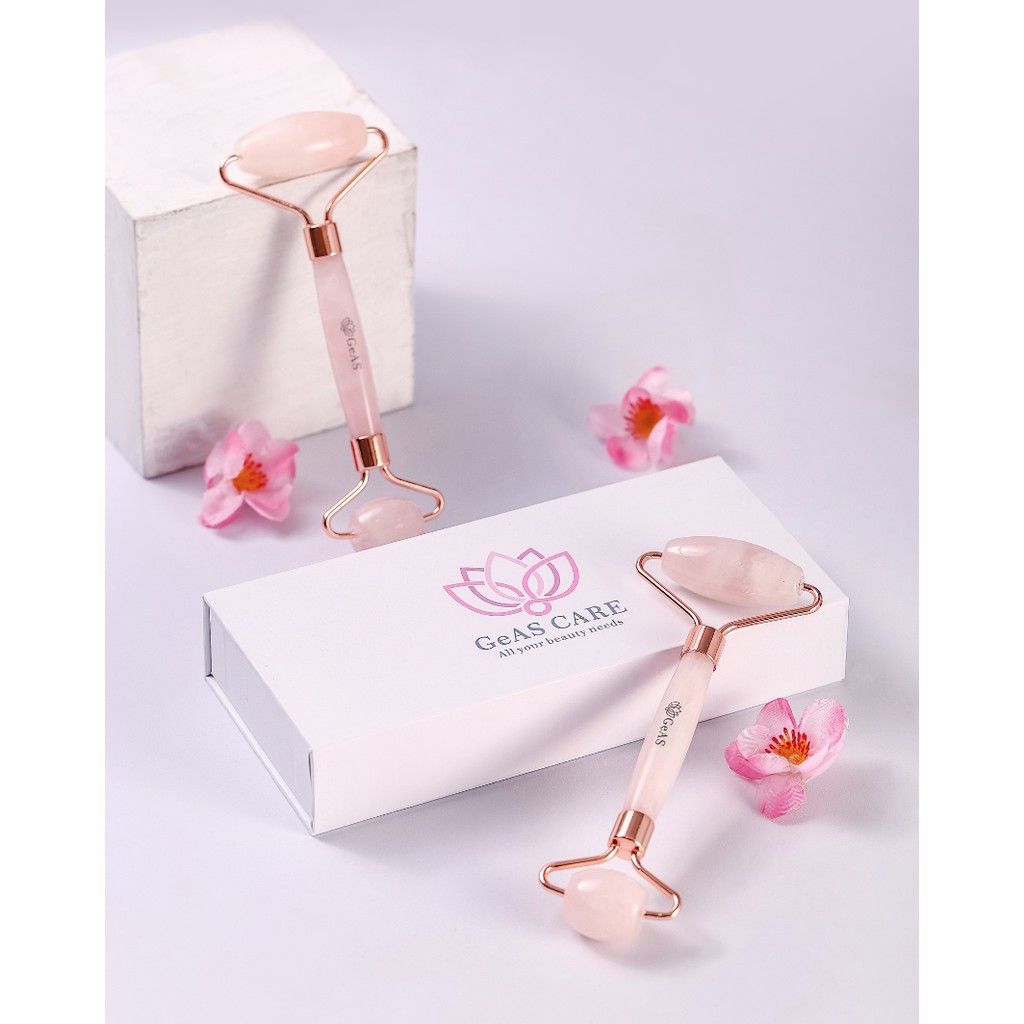 Facial Roller / Face Roller - Rose Quartz Crystal